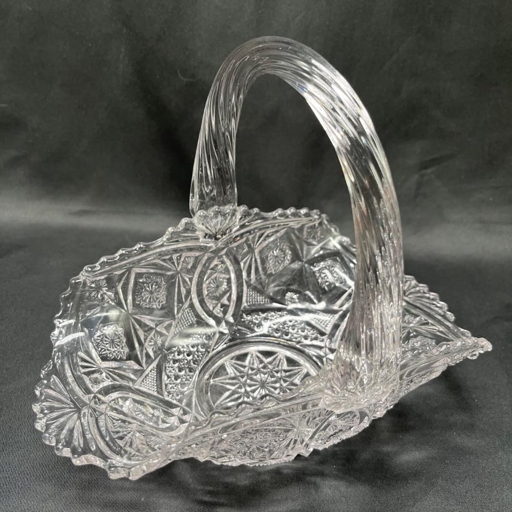Pressed Glass Basket w/Twisted Handled Bon Bon Basket Candy Dish Easter Basket
